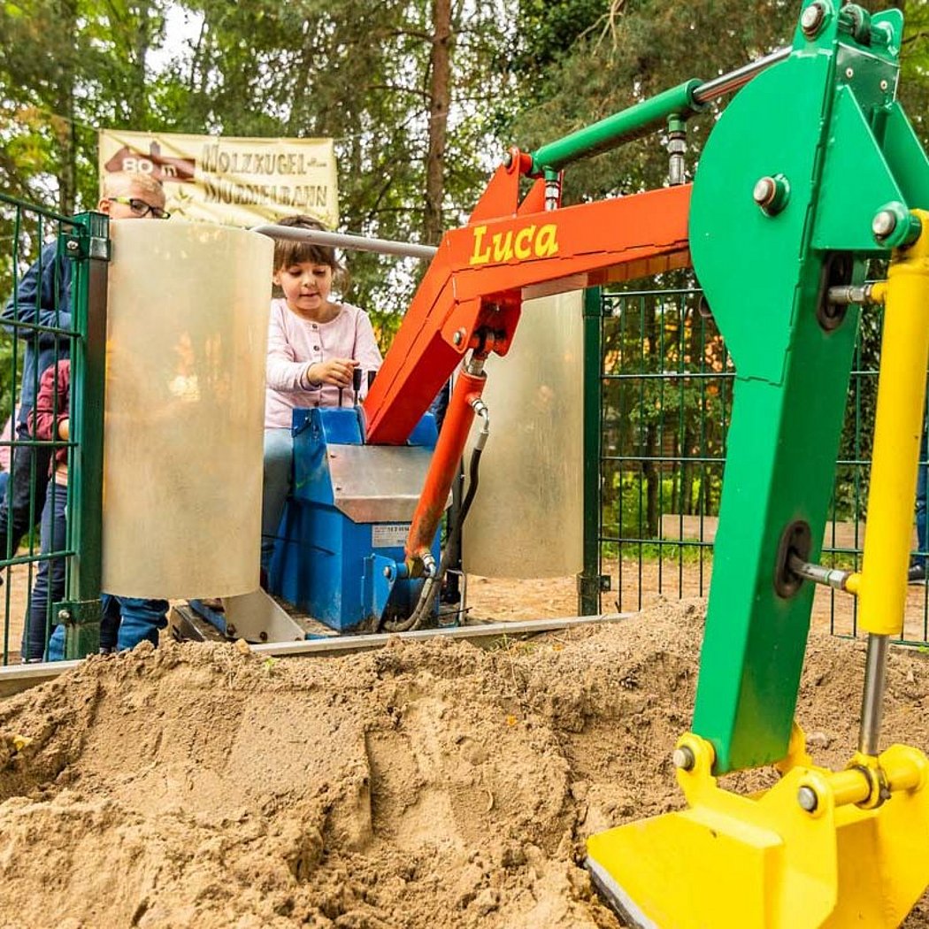 Abenteuerspielplatz Attraktion Goldwaschanlgae Scharmützelbob B